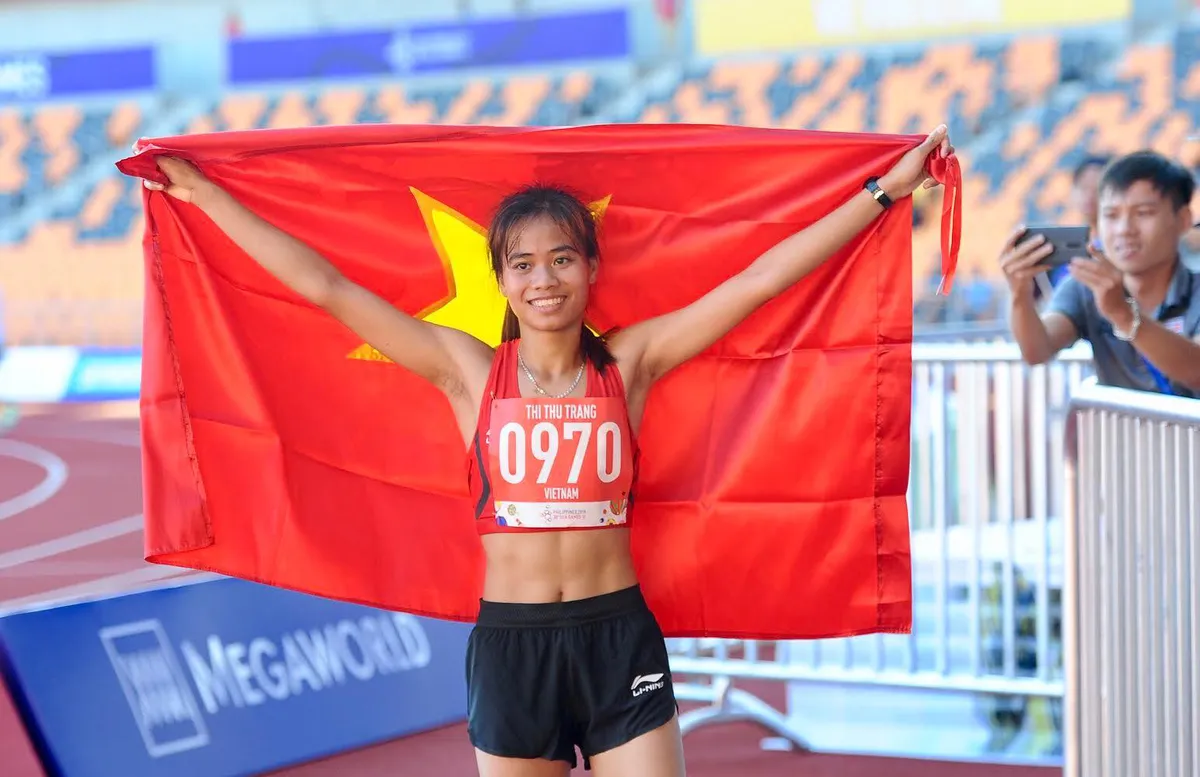 Khoảnh khắc ấn tượng trong ngày thi đấu 8/12 tại SEA Games 30: Ngày vàng của thể thao Việt Nam - Ảnh 1. Khoảnh khắc ấn tượng trong ngày thi đấu 8/12 tại SEA Games 30: Ngày vàng của thể thao Việt Nam - Ảnh 1.