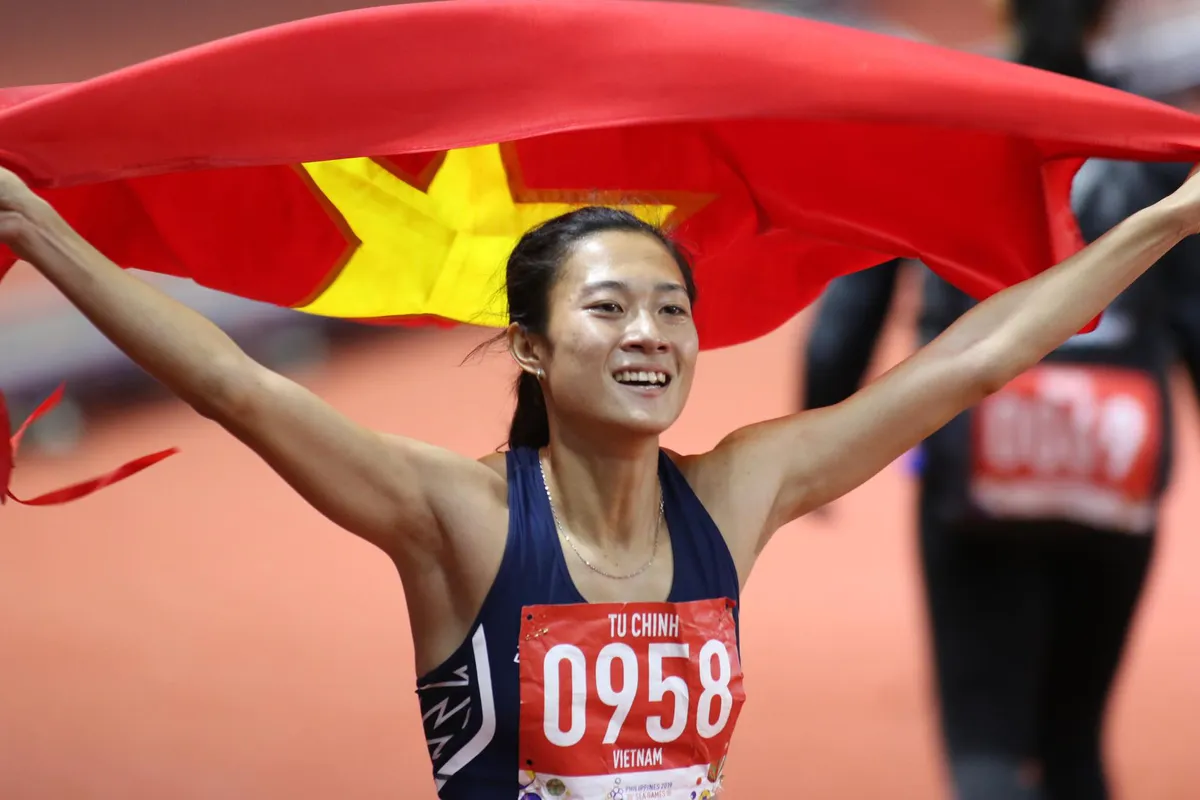 Khoảnh khắc ấn tượng trong ngày thi đấu 8/12 tại SEA Games 30: Ngày vàng của thể thao Việt Nam - Ảnh 8. Khoảnh khắc ấn tượng trong ngày thi đấu 8/12 tại SEA Games 30: Ngày vàng của thể thao Việt Nam - Ảnh 8.