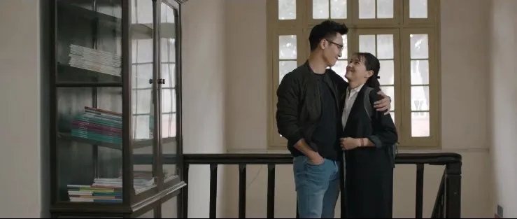 Chạy trốn thanh xu&acirc;n - Tập 24: An bị quay clip n&oacute;ng, bố Nam d&ugrave;ng tiền dụ b&agrave; Mỹ chia rẽ Nam v&agrave; An - Ảnh 4.