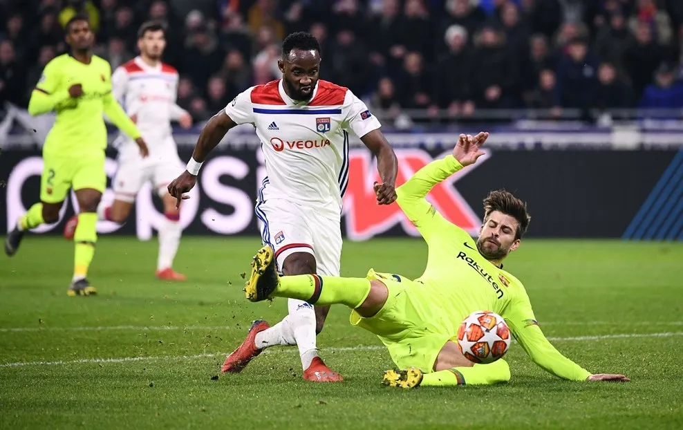 Kết quả UEFA Champions League sáng 20/02: Liverpool 0-0 Bayern Munich, Lyon 0-0 Barcelona - Ảnh 5. Kết quả UEFA Champions League sáng 20/02: Liverpool 0-0 Bayern Munich, Lyon 0-0 Barcelona - Ảnh 5.