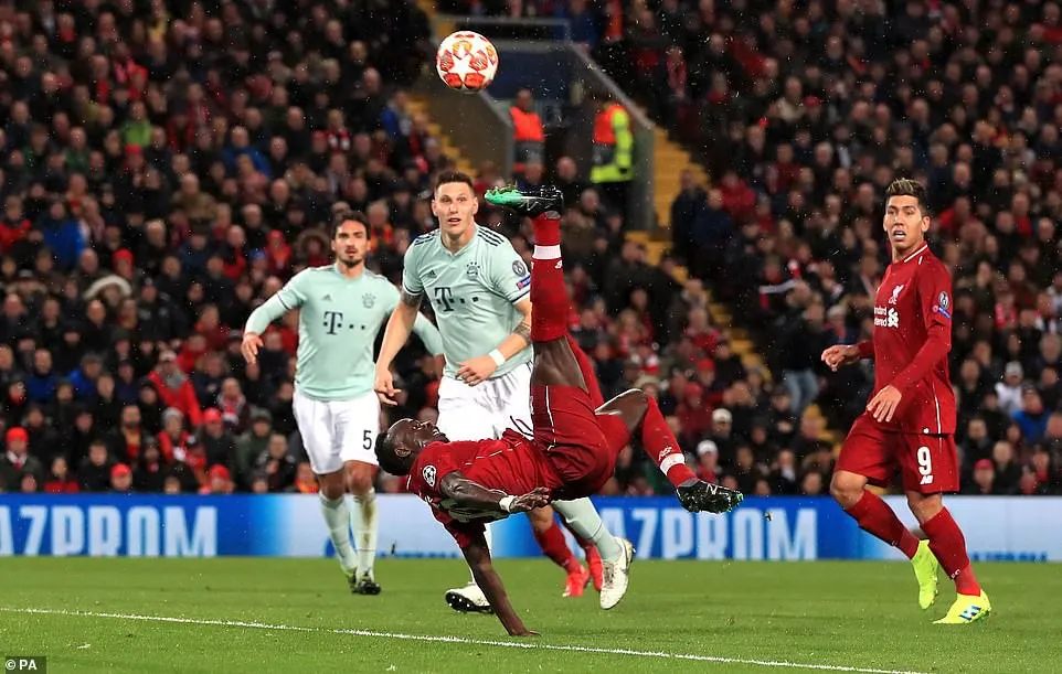 Kết quả UEFA Champions League sáng 20/02: Liverpool 0-0 Bayern Munich, Lyon 0-0 Barcelona - Ảnh 2. Kết quả UEFA Champions League sáng 20/02: Liverpool 0-0 Bayern Munich, Lyon 0-0 Barcelona - Ảnh 2.