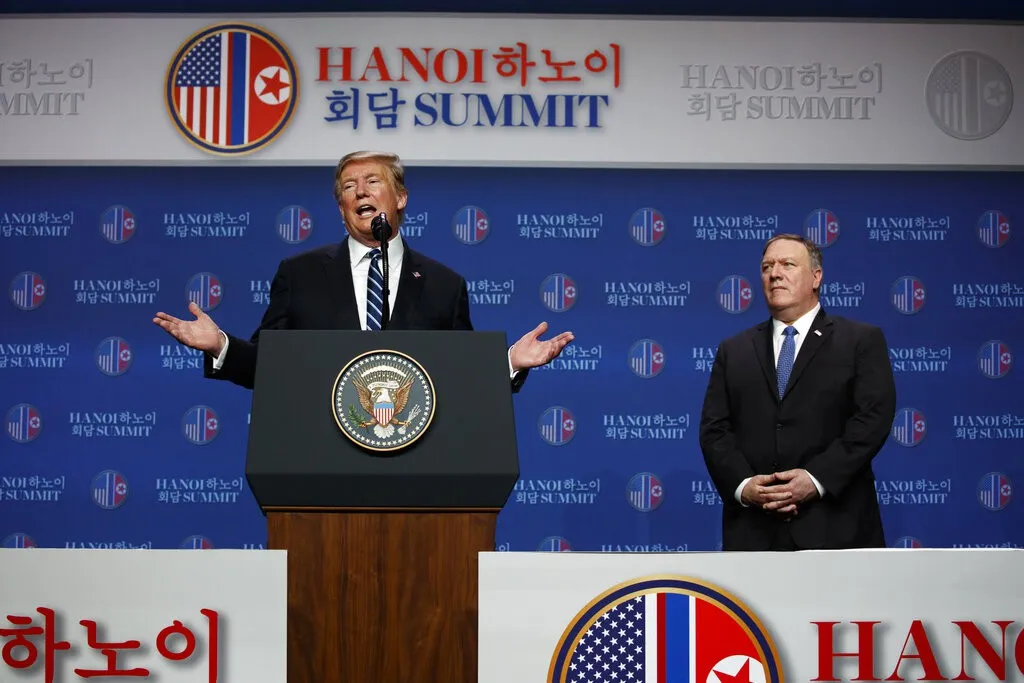VIDEO Tổng thống Donald Trump giải thích vì sao không đạt thỏa thuận với Chủ tịch Kim Jong-un (phụ đề tiếng Việt) - Ảnh 2. VIDEO Tổng thống Donald Trump giải thích vì sao không đạt thỏa thuận với Chủ tịch Kim Jong-un (phụ đề tiếng Việt) - Ảnh 2.