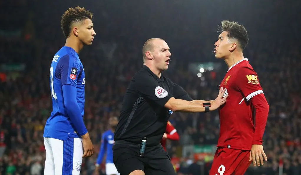Lịch thi đấu vòng 29 Ngoại hạng Anh: Cơ hội cho Man Utd trở lại top 4 - Ảnh 4. Lịch thi đấu vòng 29 Ngoại hạng Anh: Cơ hội cho Man Utd trở lại top 4 - Ảnh 4.