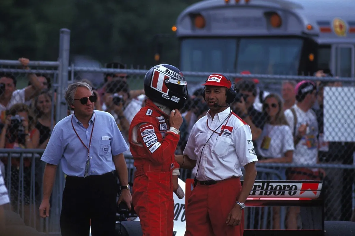 Charlie Whiting - Gi&aacute;m đốc giải đua xe c&ocirc;ng thức 1 qua đời - Ảnh 3.