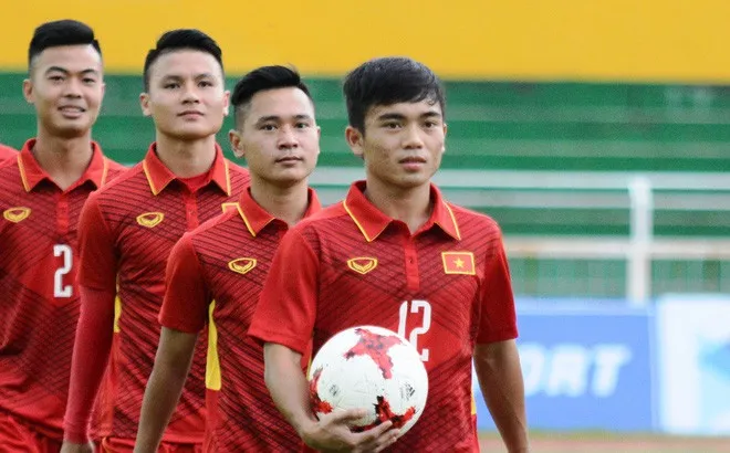 Lương Hoàng Nam đặt mục tiêu cùng U23 Việt Nam giành ngôi nhất bảng - Ảnh 3. Lương Hoàng Nam đặt mục tiêu cùng U23 Việt Nam giành ngôi nhất bảng - Ảnh 3.