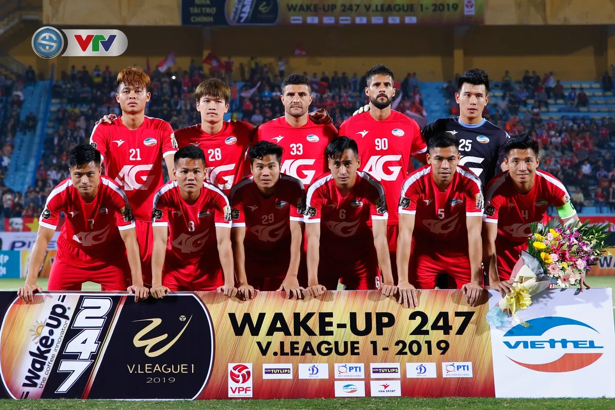 ẢNH: Đôi công hấp dẫn, CLB Viettel giành chiến thắng trước CLB Thanh Hóa - Ảnh 2. ẢNH: Đôi công hấp dẫn, CLB Viettel giành chiến thắng trước CLB Thanh Hóa - Ảnh 2.