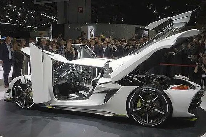 Lý do siêu xe Koenigsegg Jesko giá 65 tỷ đồng vẫn “cháy” hàng? - Ảnh 3.