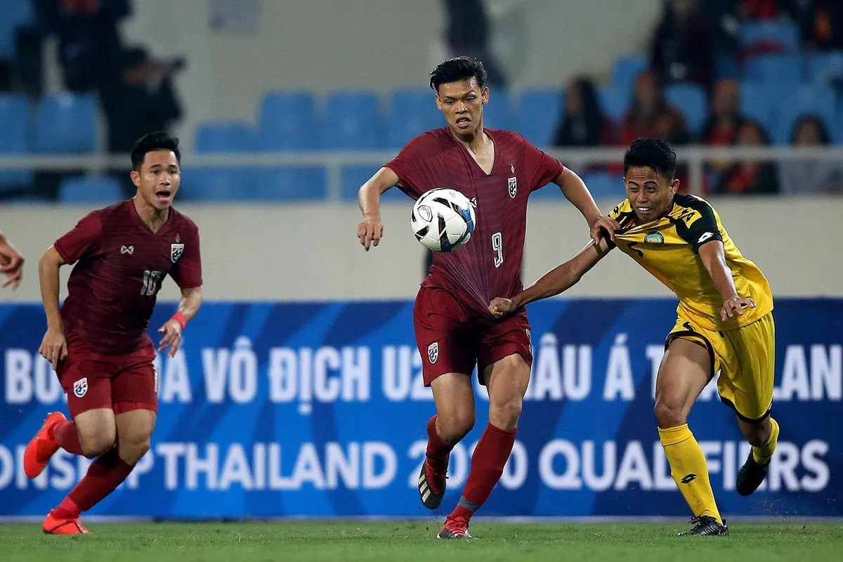 U23 Thái Lan 8-0 U23 Brunei: U23 Thái Lan tạm chiếm ngôi đầu bảng - Ảnh 3.