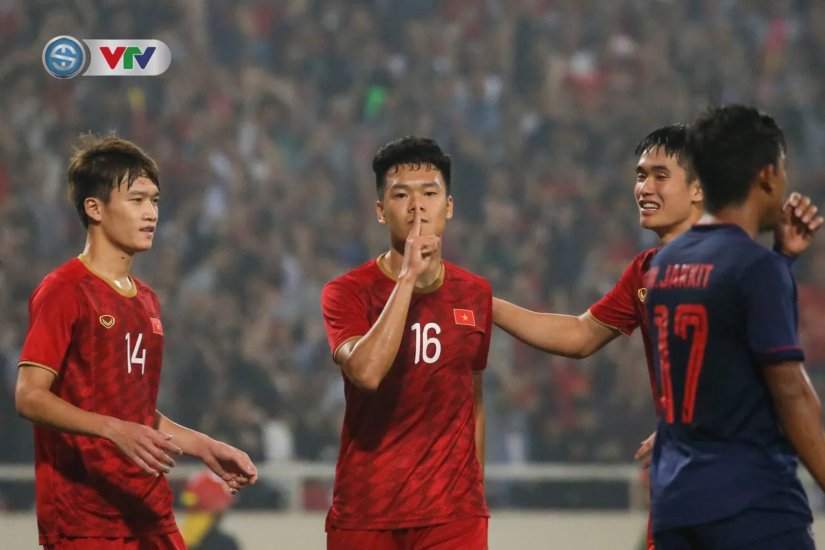 ẢNH: Đại thắng U23 Thái Lan, U23 Việt Nam giành vé tham dự VCK U23 châu Á 2020 - Ảnh 13. ẢNH: Đại thắng U23 Thái Lan, U23 Việt Nam giành vé tham dự VCK U23 châu Á 2020 - Ảnh 13.
