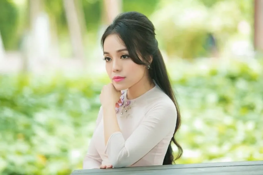 Lan Anh: Tôi hát nhạc bolero hoàn toàn không phải vì cát-xê - Ảnh 1.
