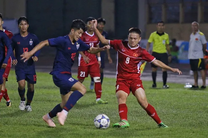 Lịch trực tiếp bóng đá hôm nay (30/3): U19 Việt Nam tranh cúp với U19 Thái Lan, Man Utd tiếp đón Watford - Ảnh 1.