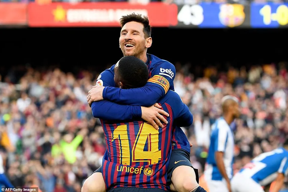 Kết quả bóng đá quốc tế sáng 31/3: Manchester United 2 - 1 Watford, Juventus 1 - 0 Empoli, Barcelona 2 - 0 Espanyol - Ảnh 8. Kết quả bóng đá quốc tế sáng 31/3: Manchester United 2 - 1 Watford, Juventus 1 - 0 Empoli, Barcelona 2 - 0 Espanyol - Ảnh 8.