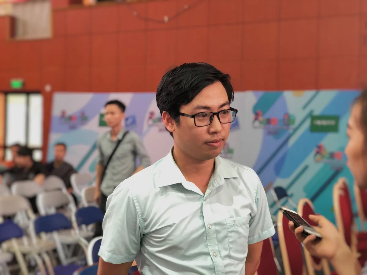 Robocon 2019: Thầy và trò cùng nhau cố gắng! - Ảnh 2.