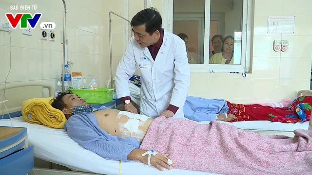 Đau dạ dày: Đừng chủ quan với nguy cơ ung thư - Ảnh 1.