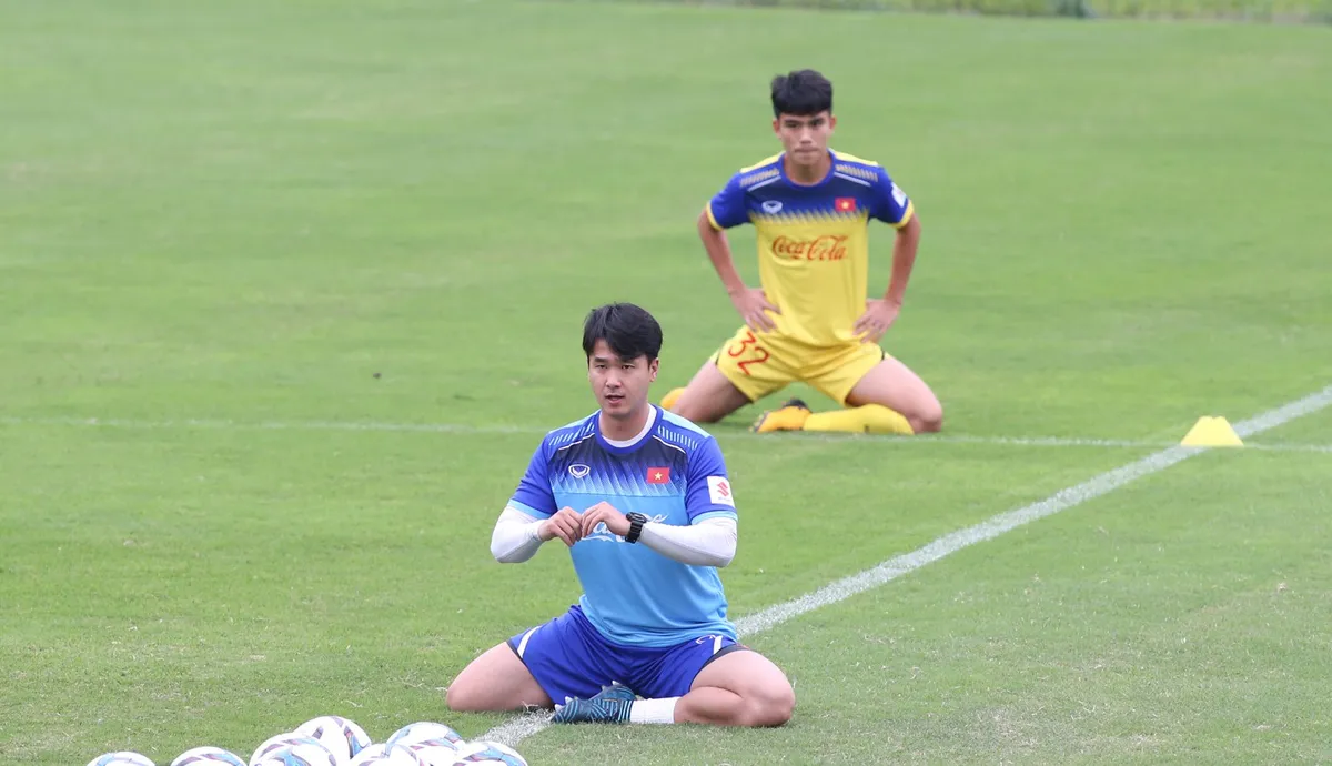 HLV thể lực điển trai của U23 Việt Nam là ai? - Ảnh 1. HLV thể lực điển trai của U23 Việt Nam là ai? - Ảnh 1.