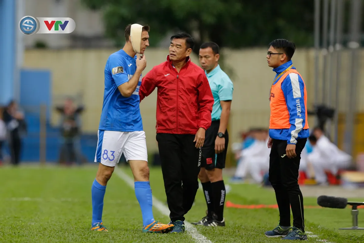 ẢNH: Hải Huy tỏa sáng, Than Quảng Ninh giành chiến thắng đầu tiên tại V.League 2019 - Ảnh 8. ẢNH: Hải Huy tỏa sáng, Than Quảng Ninh giành chiến thắng đầu tiên tại V.League 2019 - Ảnh 8.