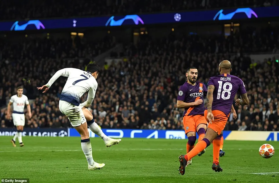 Tứ kết lượt đi Champions League: Liverpool 2-0 FC Porto, Tottenham 1-0 Man City - Ảnh 6. Tứ kết lượt đi Champions League: Liverpool 2-0 FC Porto, Tottenham 1-0 Man City - Ảnh 6.