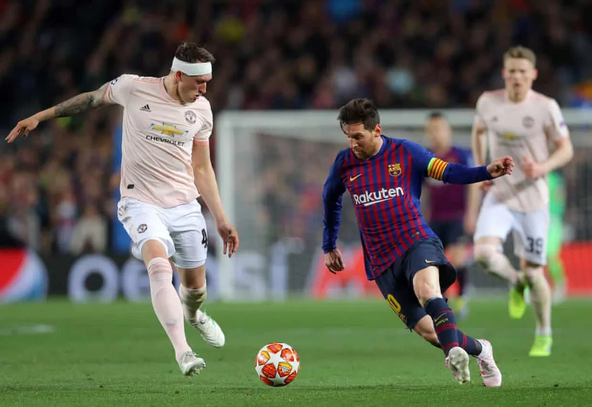ẢNH: Messi lập cú đúp, Barcelona thắng hủy diệt Man Utd - Ảnh 15. ẢNH: Messi lập cú đúp, Barcelona thắng hủy diệt Man Utd - Ảnh 15.