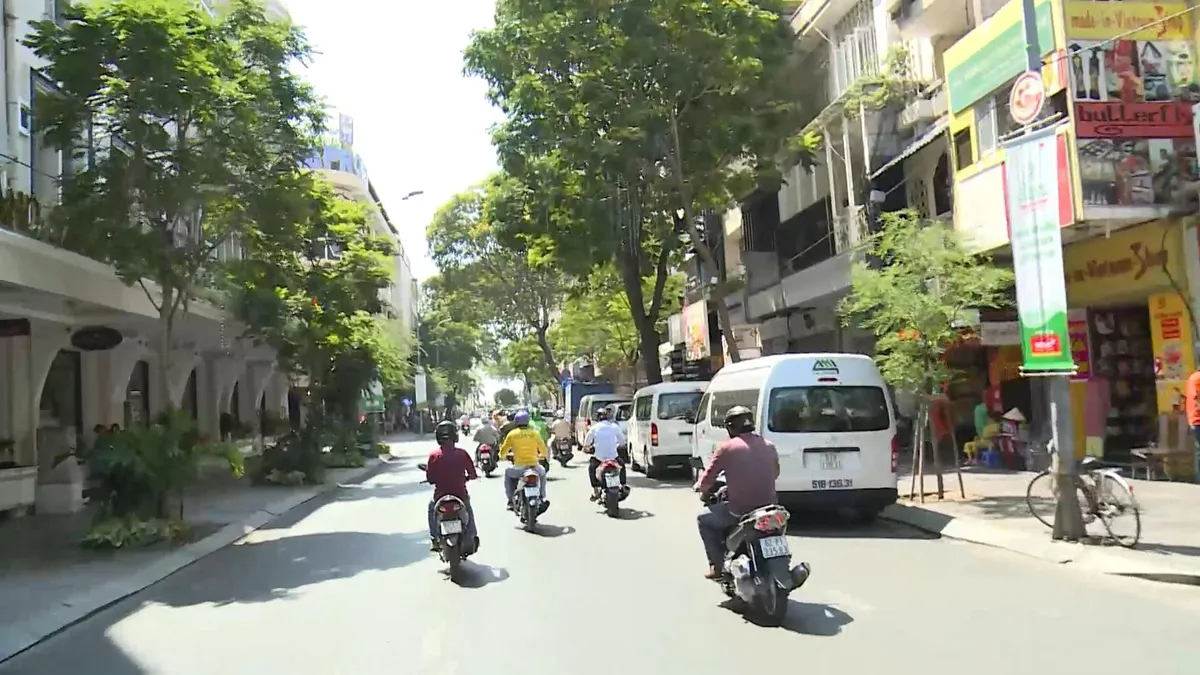 Giá nhà liền thổ Tp. Hồ Chí Minh tăng gần 35% - Ảnh 1.