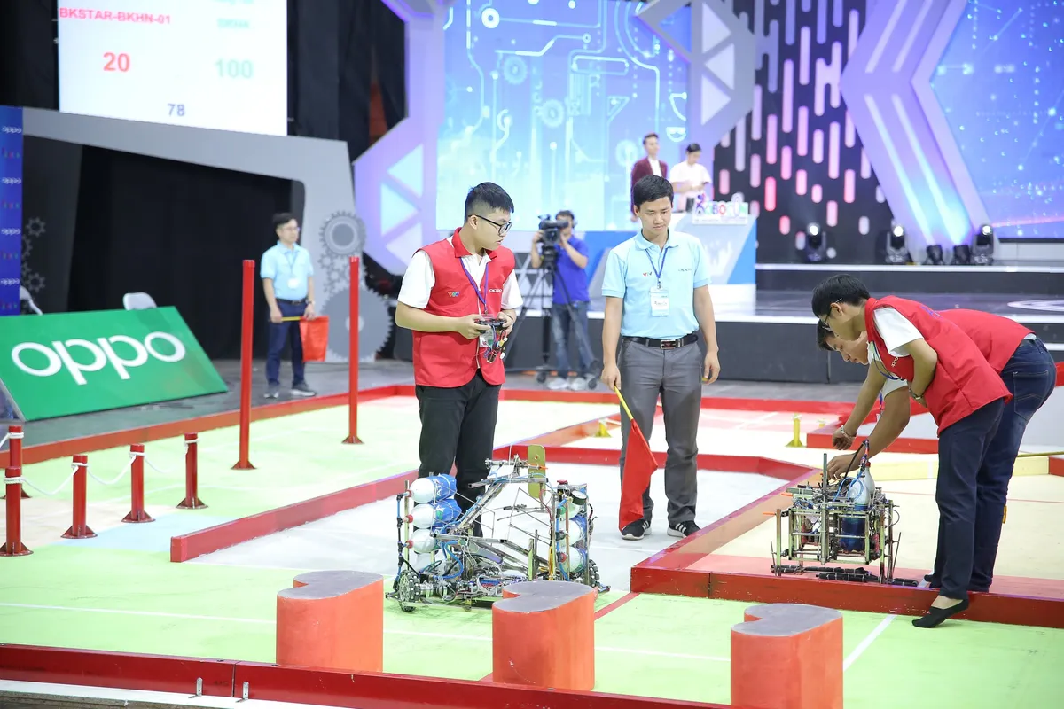 Đại học Sao Đỏ - Ngôi sao tại vòng loại Robocon Việt Nam 2019 - Ảnh 32.