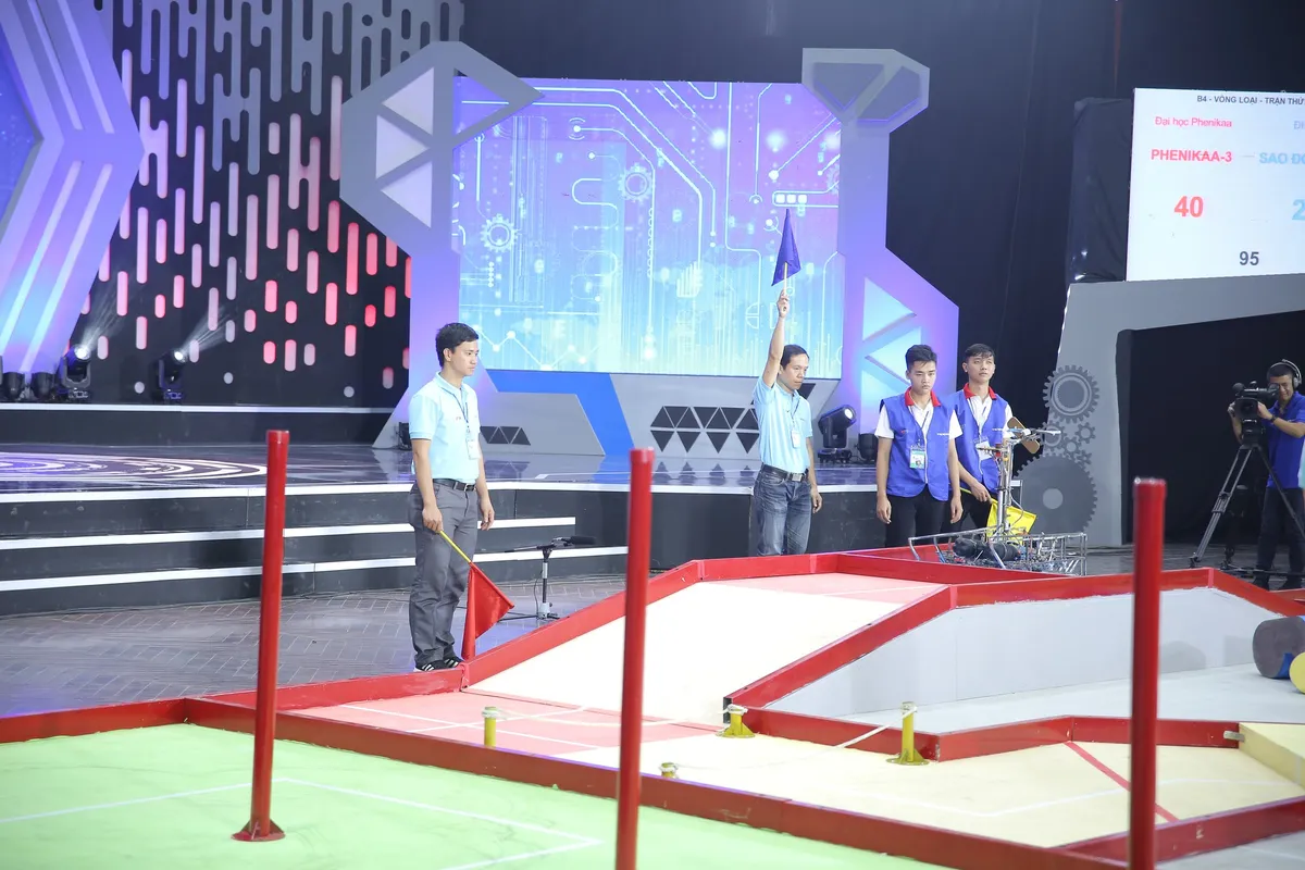 Đại học Sao Đỏ - Ngôi sao tại vòng loại Robocon Việt Nam 2019 - Ảnh 39.