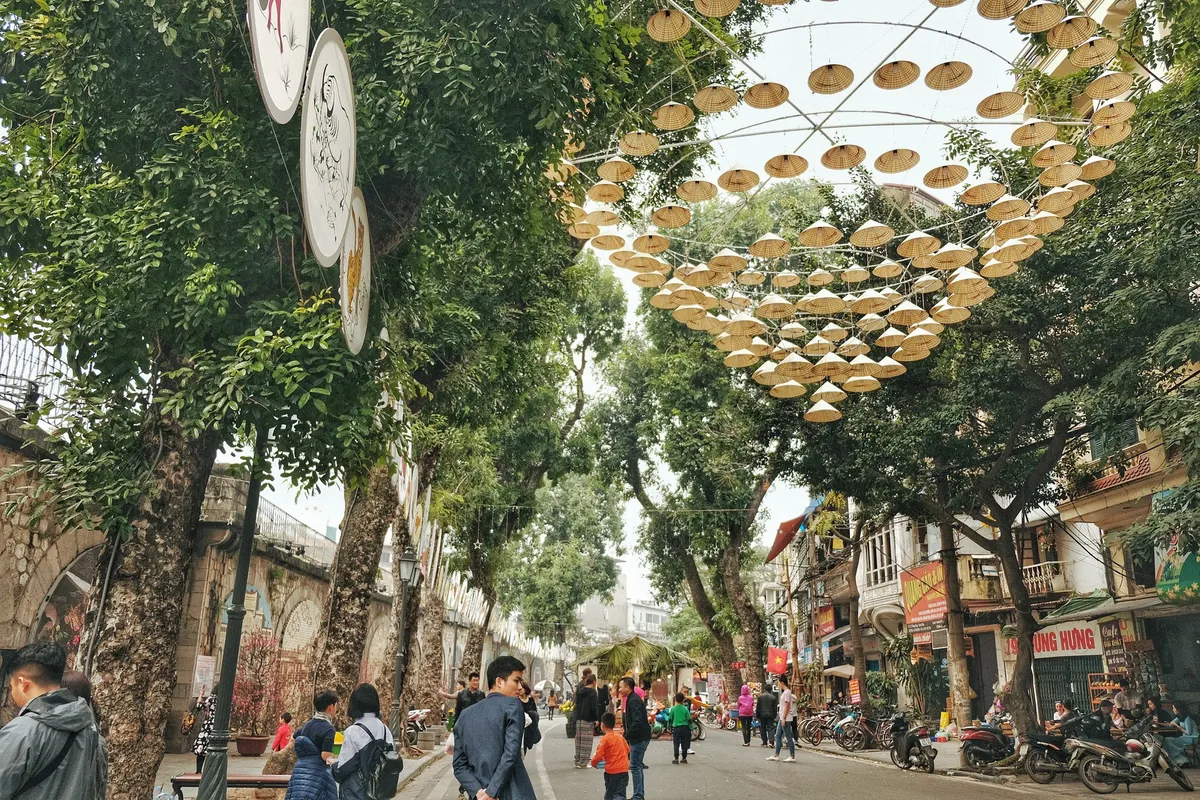 Nhiều hoạt động văn hóa sẽ diễn ra trong dịp lễ 30/4, 1/5 tại phố cổ Hà Nội - Ảnh 1. Nhiều hoạt động văn hóa sẽ diễn ra trong dịp lễ 30/4, 1/5 tại phố cổ Hà Nội - Ảnh 1.