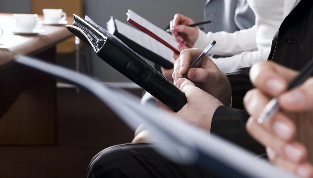 T&aacute;c giả hay đồng t&aacute;c giả trong c&aacute;c t&aacute;c phẩm b&aacute;o ch&iacute;, truyền h&igrave;nh? - Ảnh 3.