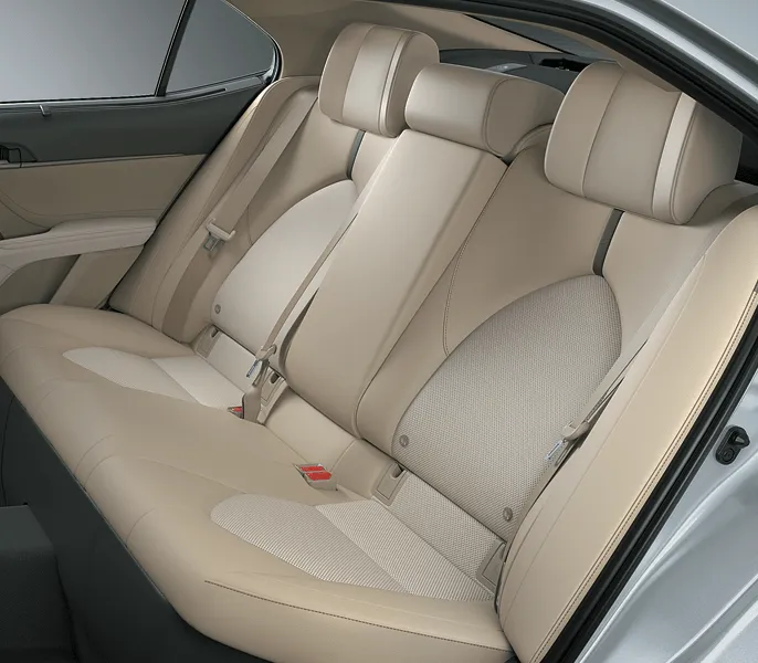 Toyota Camry 2019 về Việt Nam có giá rẻ hơn gần 100 triệu đồng - Ảnh 4.