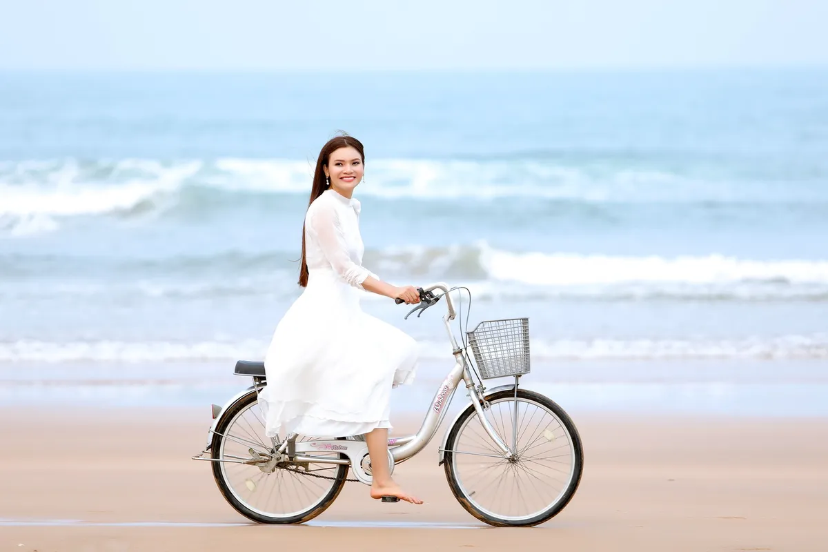 500 người dân đóng MV của Phạm Phương Thảo về quê hương Nghi Lộc - Ảnh 5.