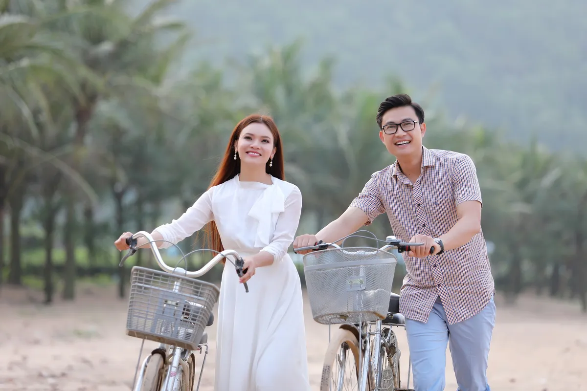 500 người dân đóng MV của Phạm Phương Thảo về quê hương Nghi Lộc - Ảnh 4.