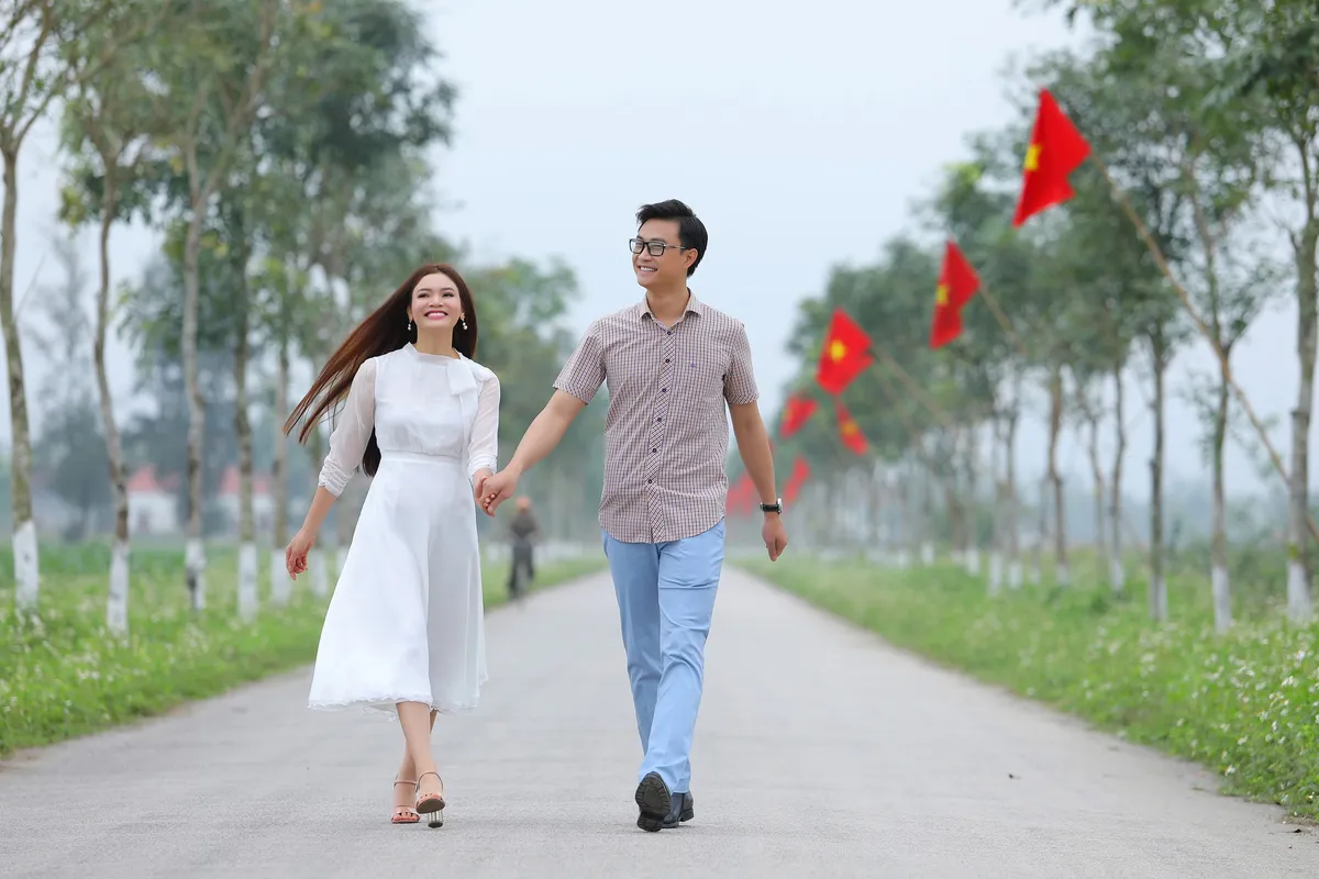 500 người dân đóng MV của Phạm Phương Thảo về quê hương Nghi Lộc - Ảnh 8.