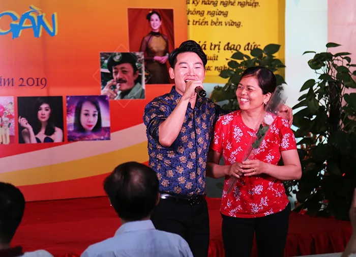 Chia sẻ nỗi đau bệnh tật của bệnh nhân ung thư - Ảnh 2. Chia sẻ nỗi đau bệnh tật của bệnh nhân ung thư - Ảnh 2.