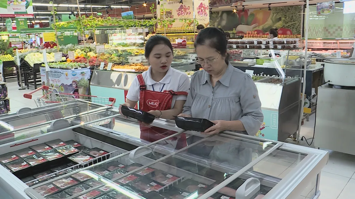 TP.HCM: Sức mua dự báo tăng 70% trong kỳ nghỉ lễ - Ảnh 1. TP.HCM: Sức mua dự báo tăng 70% trong kỳ nghỉ lễ - Ảnh 1.