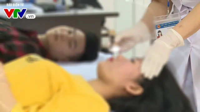Biến chứng khôn lường do lăn kim làm đẹp da - Ảnh 2. Biến chứng khôn lường do lăn kim làm đẹp da - Ảnh 2.