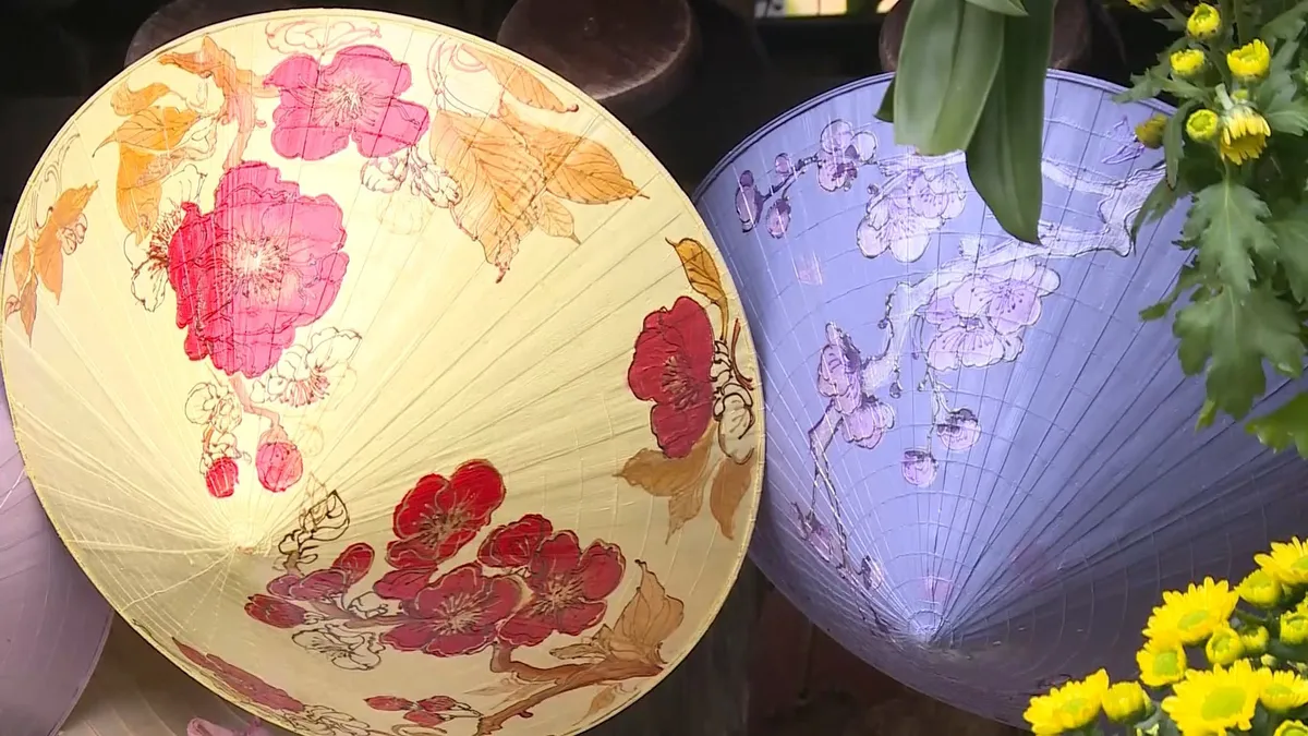 Dấu ấn thủ công mỹ nghệ tại Festival Nghề truyền thống Huế - Ảnh 3. Dấu ấn thủ công mỹ nghệ tại Festival Nghề truyền thống Huế - Ảnh 3.