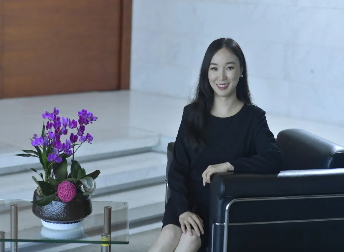 Nhờ dầu gội Cỏ mực Mộc Nhu, chị Quyên đã giã từ tóc bạc, tìm lại tuổi xuân xanh chỉ sau vài tuần - Ảnh 1.