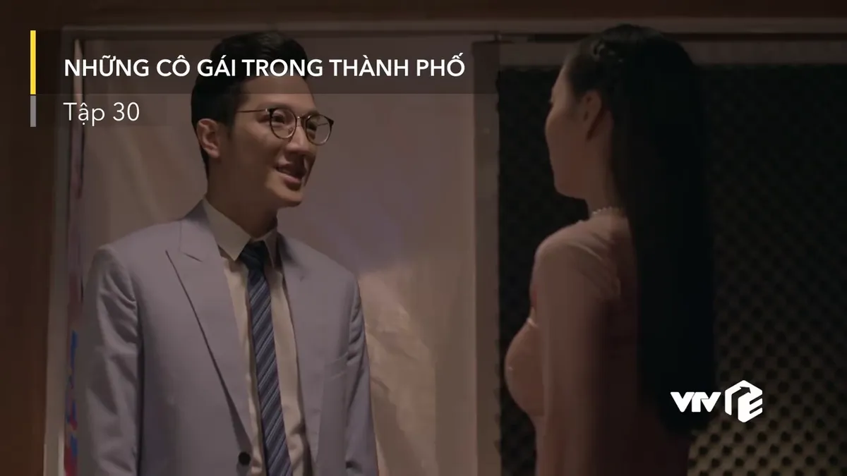 Những cô gái trong thành phố - Tập 30: Màn tỏ tình của soái ca Bách đốn tim cô Trúc giúp việc - Ảnh 3. Những cô gái trong thành phố - Tập 30: Màn tỏ tình của soái ca Bách đốn tim cô Trúc giúp việc - Ảnh 3.