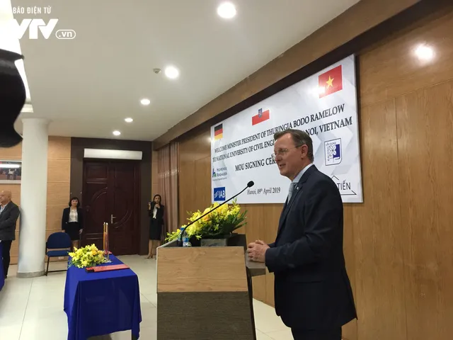 Đại học Xây dựng và Đại học Nordhausen hợp tác đào tạo Kỹ thuật điện và Công nghệ thông tin - Ảnh 2.