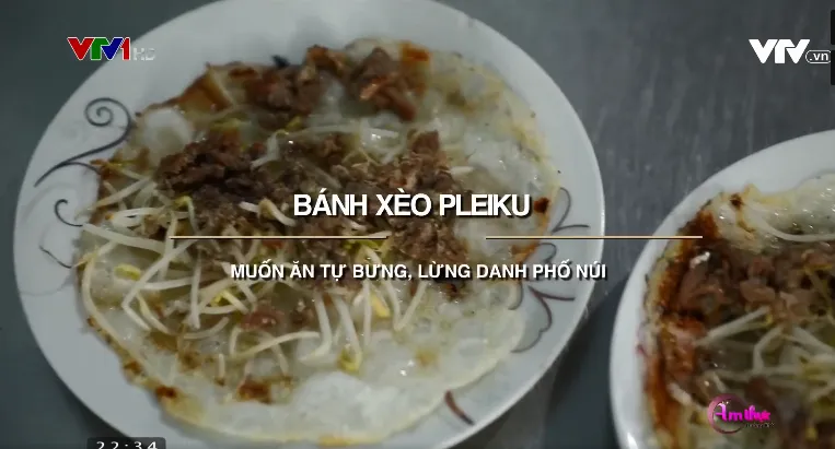 Bánh xèo Pleiku: Món ăn lừng danh phố núi - Ảnh 1.