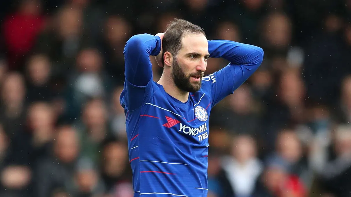 gonzalo-higuain-chelsea_1dutzwowiya0l15f7un13fot5c