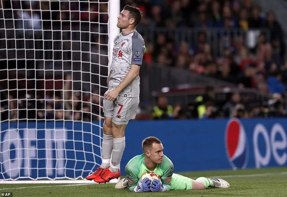 ẢNH: Messi lập siêu phẩm, Barcelona đánh bại Liverpool tại Nou Camp - Ảnh 7.