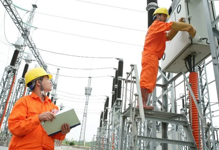 Tiêu thụ điện tháng 6 tại Hà Nội tăng đột biến - Ảnh 1. Tiêu thụ điện tháng 6 tại Hà Nội tăng đột biến - Ảnh 1.