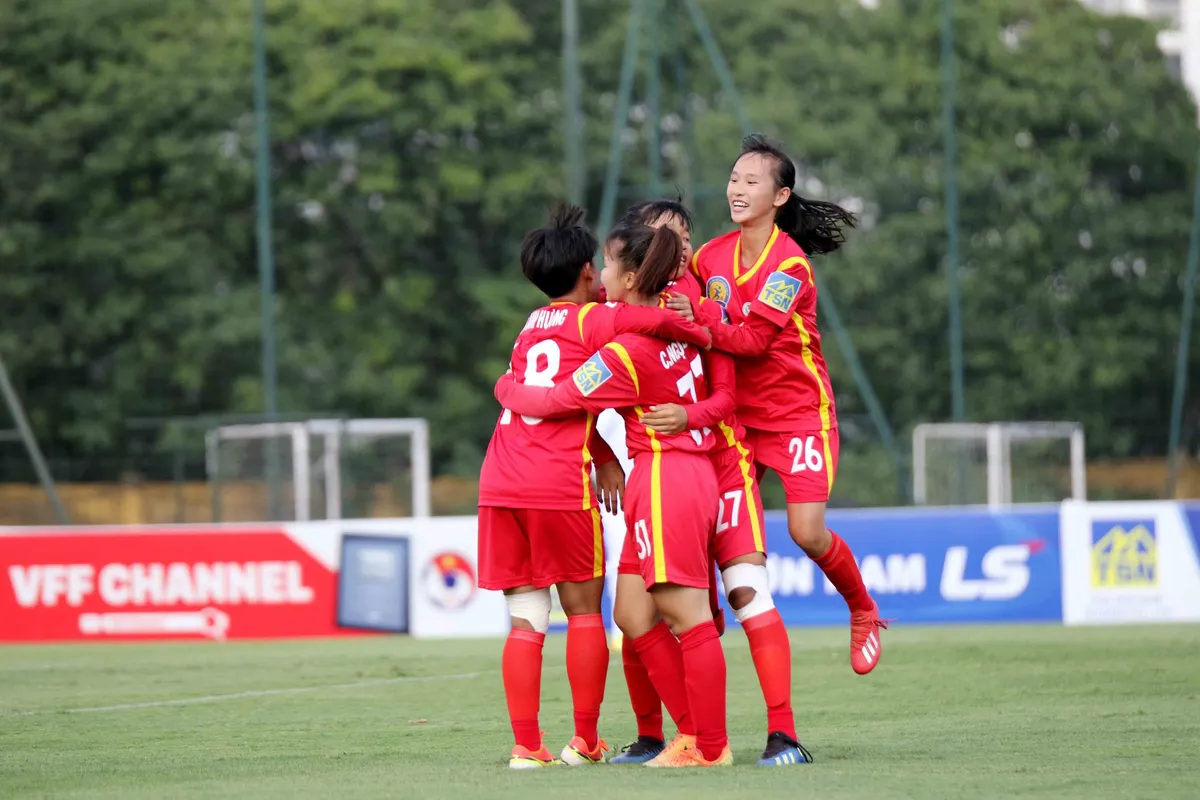 Giải bóng đá nữ Cúp Quốc gia 2019: TP.HCM II đánh rơi chiến thắng trước TNG.Thái Nguyên - Ảnh 1.