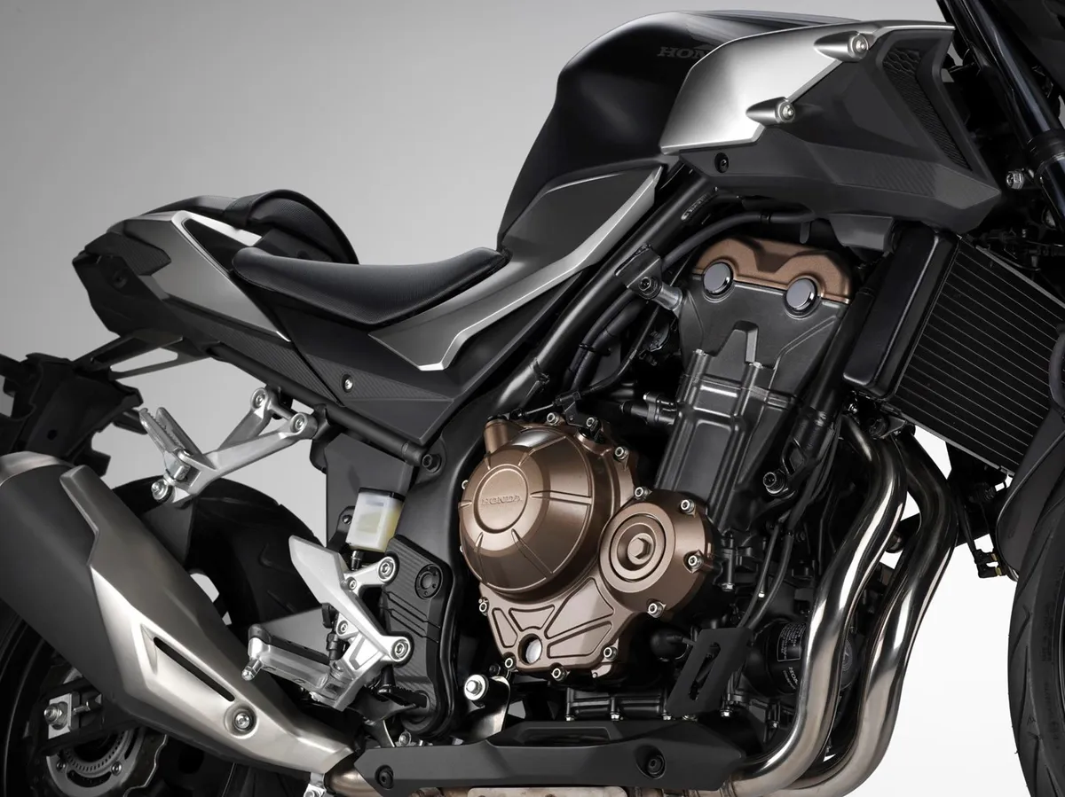 Honda Việt Nam chính thức phân phối mẫu xe CB500F - Ảnh 2. Honda Việt Nam chính thức phân phối mẫu xe CB500F - Ảnh 2.
