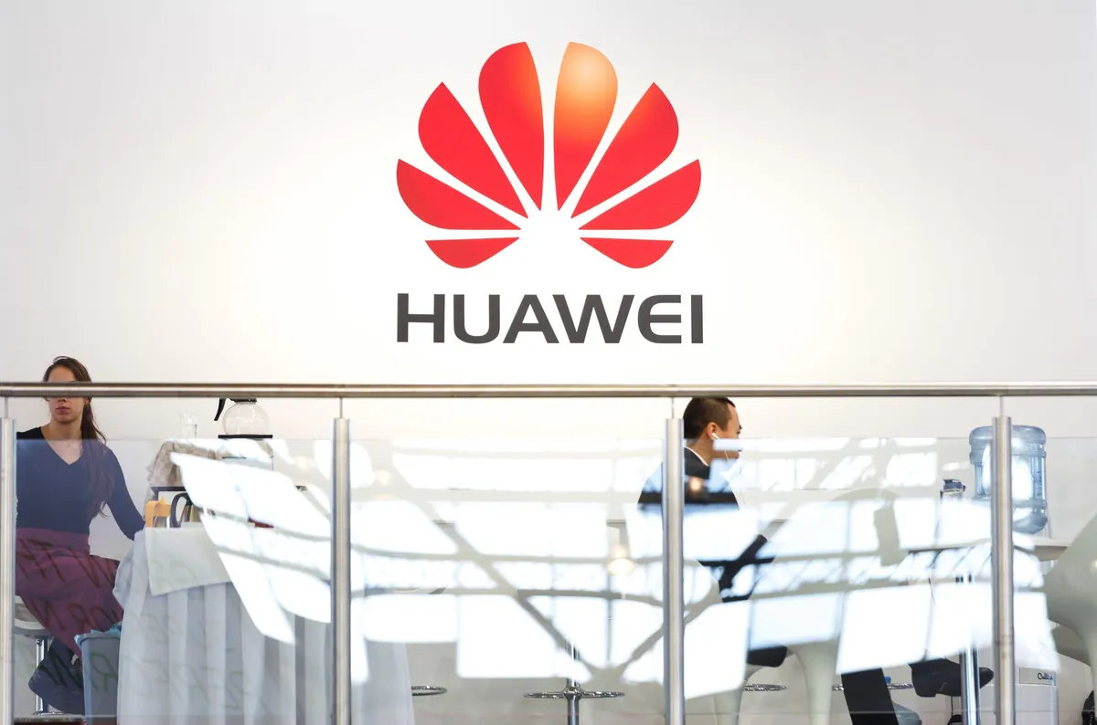 Không phải HongMeng OS, hệ điều hành của Huawei sẽ có tên Ark OS - Ảnh 1.