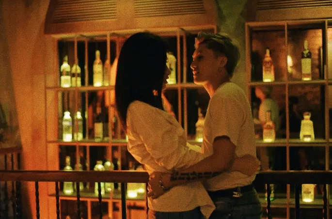 C&ugrave;ng xem bộ ảnh m&agrave;u Hong Kong cực chất - Ảnh 3.