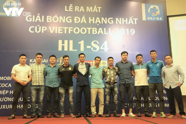 10 đội bóng “phủi” tranh tài tại Giải Bóng đá hạng Nhất - Cúp Vietfootball 2019 - Ảnh 6. 10 đội bóng “phủi” tranh tài tại Giải Bóng đá hạng Nhất - Cúp Vietfootball 2019 - Ảnh 6.