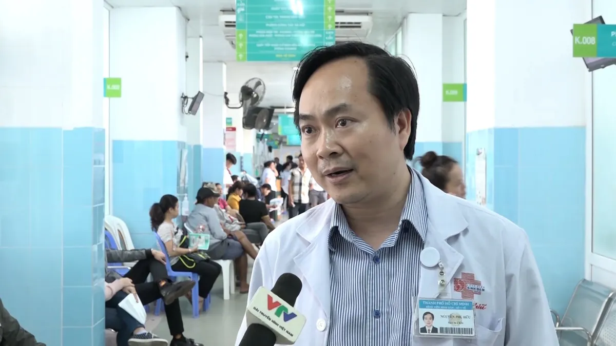 Kéo dài cuộc sống hàng chục năm nếu phát hiện sớm ung thư đại trực tràng - Ảnh 1. Kéo dài cuộc sống hàng chục năm nếu phát hiện sớm ung thư đại trực tràng - Ảnh 1.