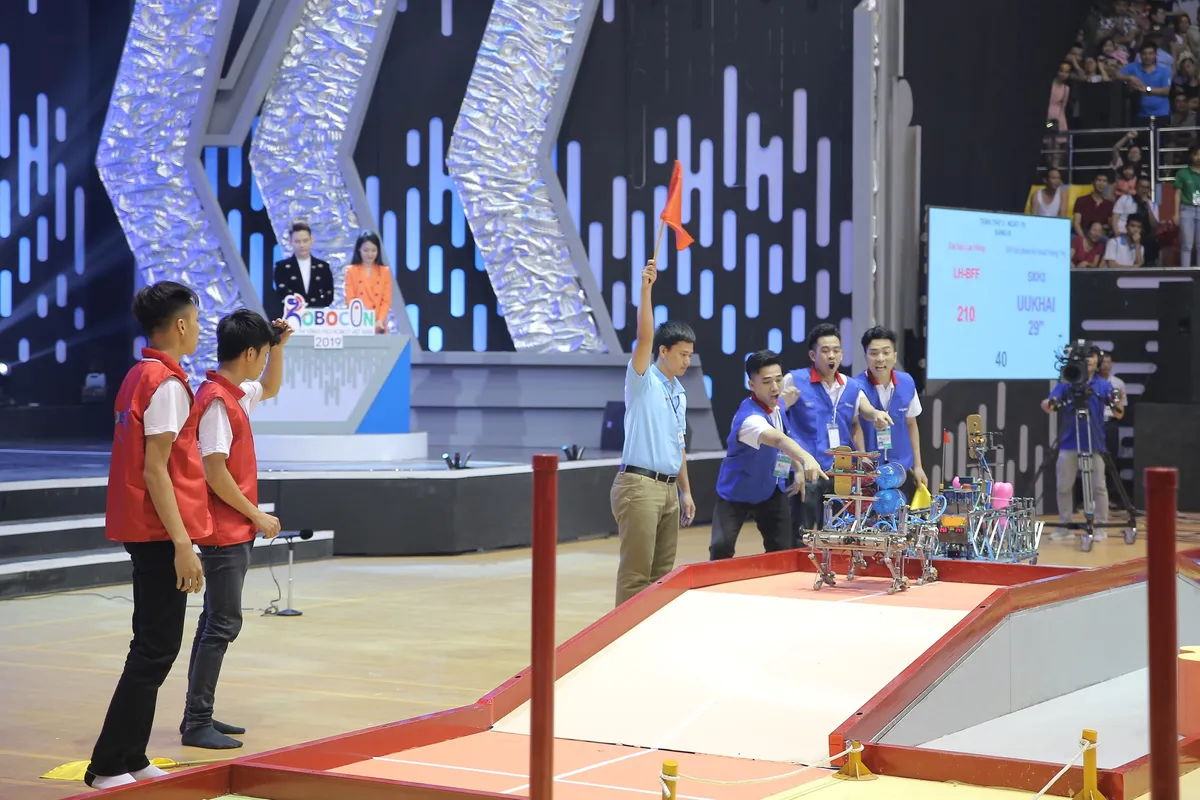 VCK Robocon Việt Nam 2019: Kỷ lục Uukhai được xác lập ngay từ đêm mở màn - Ảnh 15.