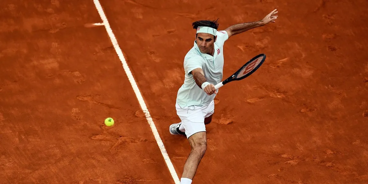 Federer tiến vào tứ kết Madrid mở rộng bằng chiến thắng thứ 1200 trong sự nghiệp - Ảnh 1. Federer tiến vào tứ kết Madrid mở rộng bằng chiến thắng thứ 1200 trong sự nghiệp - Ảnh 1.